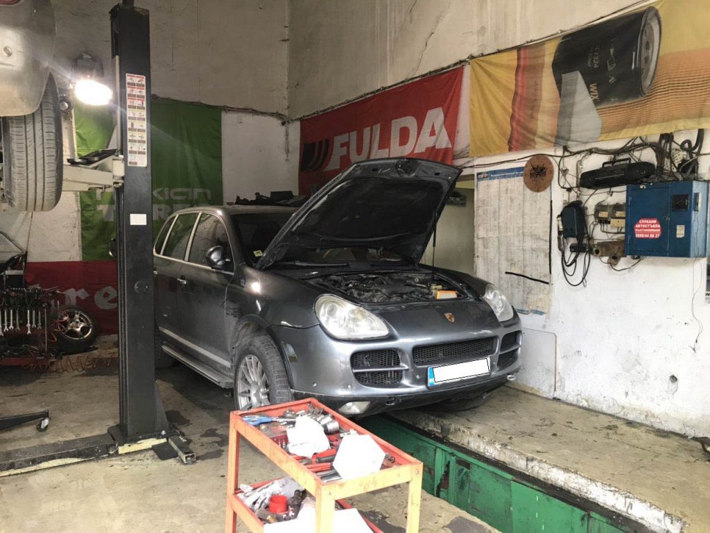Смяна масло и филтри Porsche Cayenne