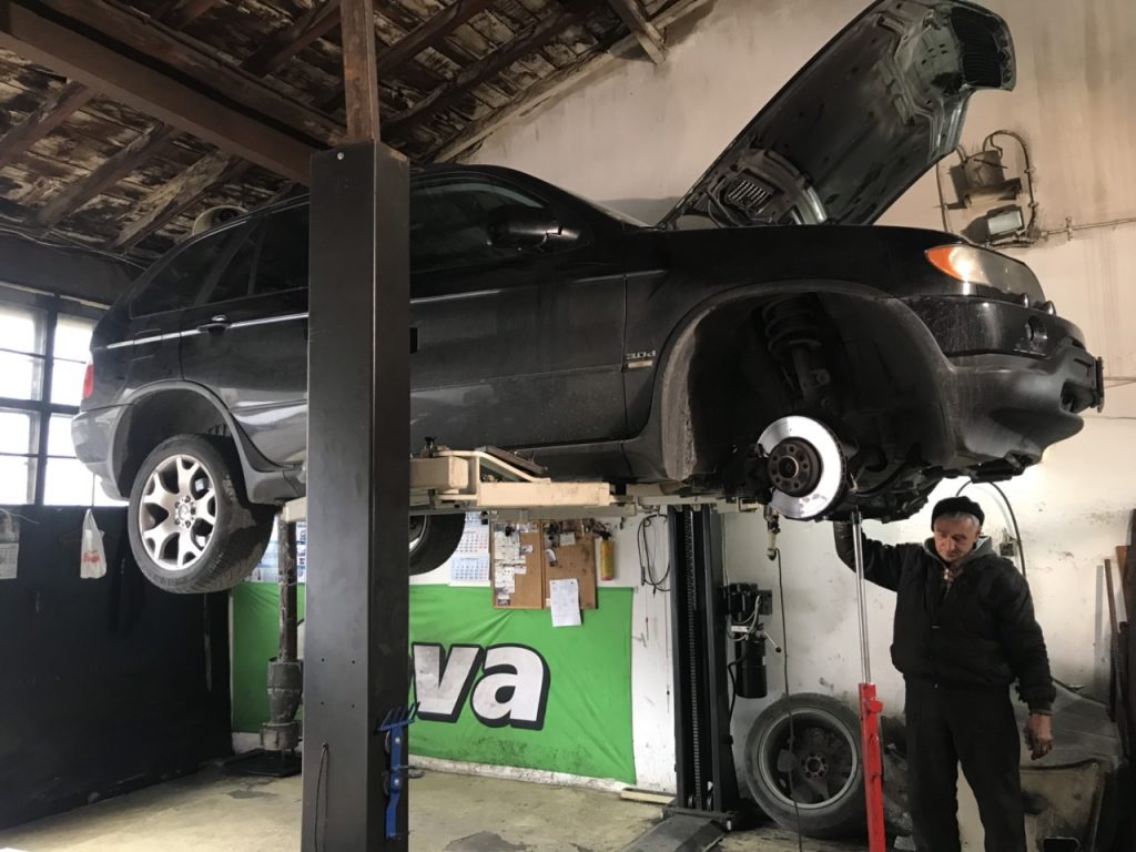 Ремонт ходова част BMW X5.
