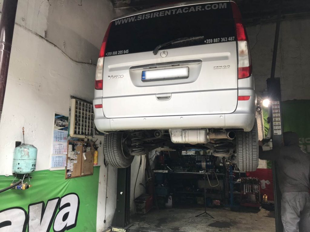 Смяна масло и филтри Mercedes Viano